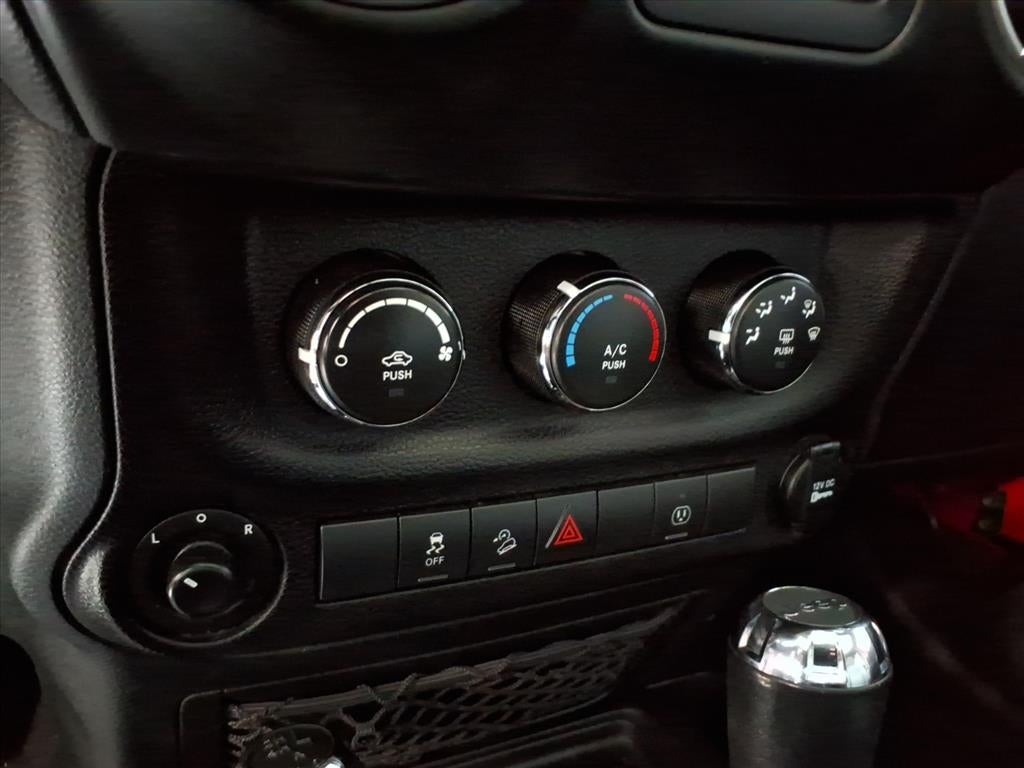 2018 Jeep Wrangler JK Unlimited Sahara