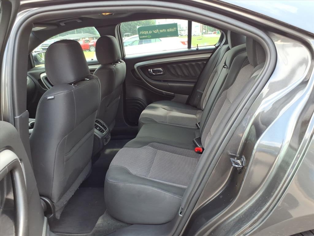 2018 Ford Taurus SEL